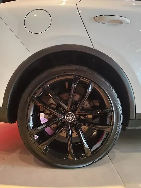 BYD Tang - Imagem 12