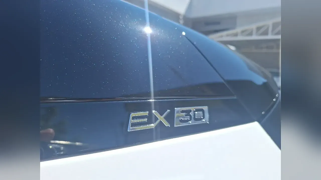 Volvo EX30 - Imagem 16