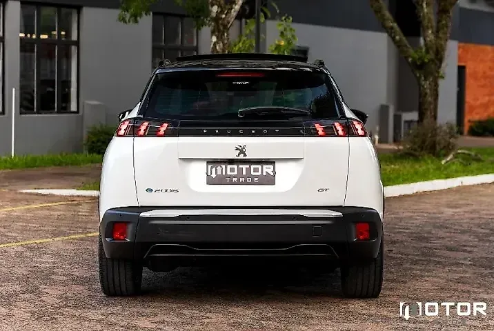 Peugeot E-2008 - Imagem 4