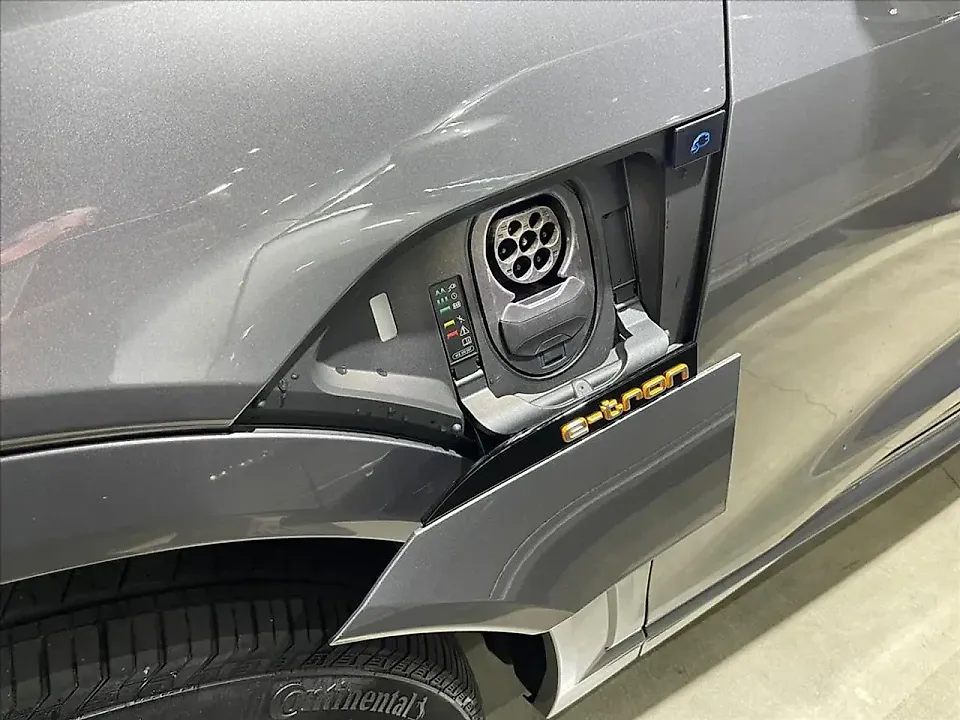 Audi E-tron Sportback - Imagem 17