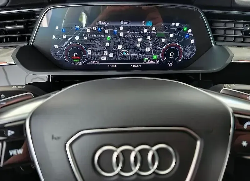 Audi E-tron Sportback - Imagem 10