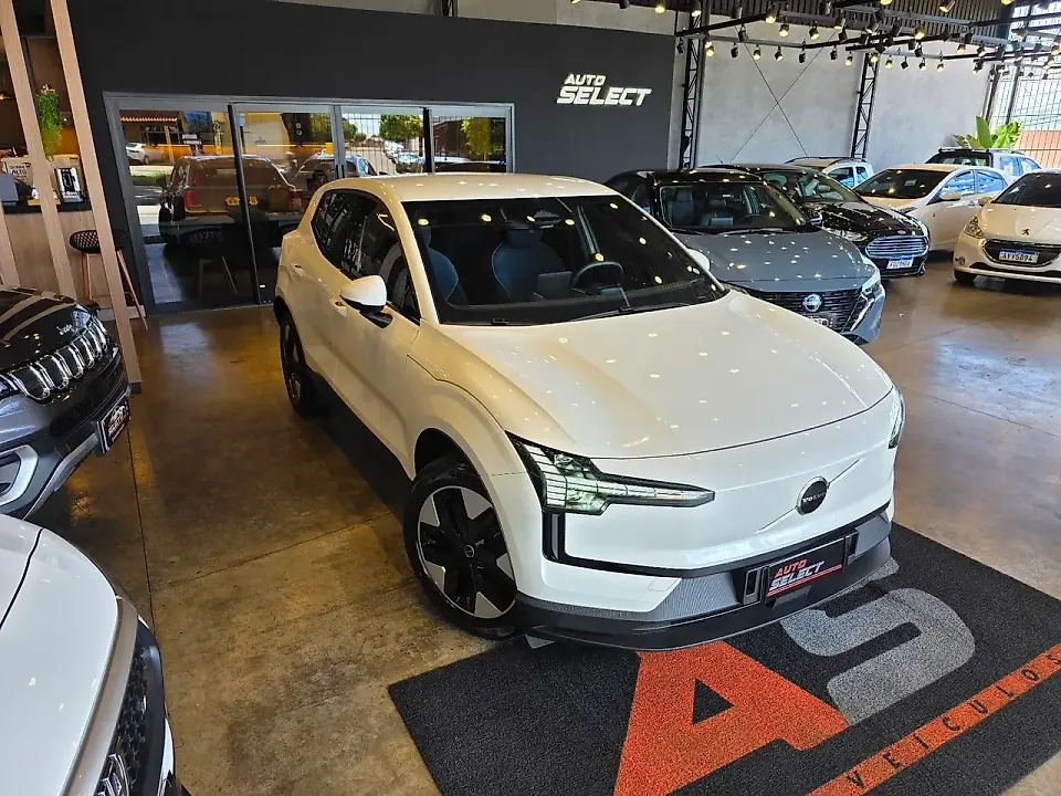 Volvo EX30 - Imagem 4