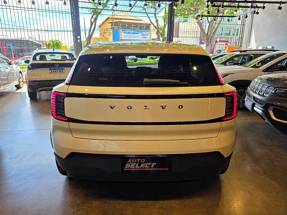 Volvo EX30 - Imagem 10