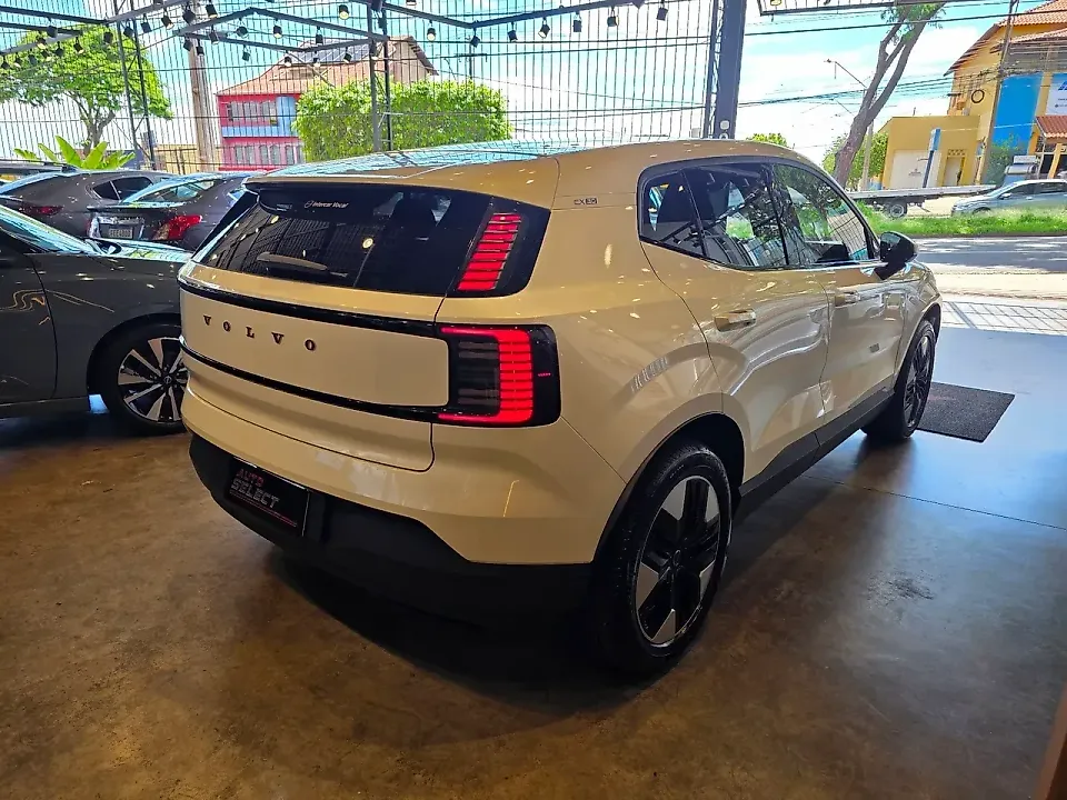 Volvo EX30 - Imagem 11