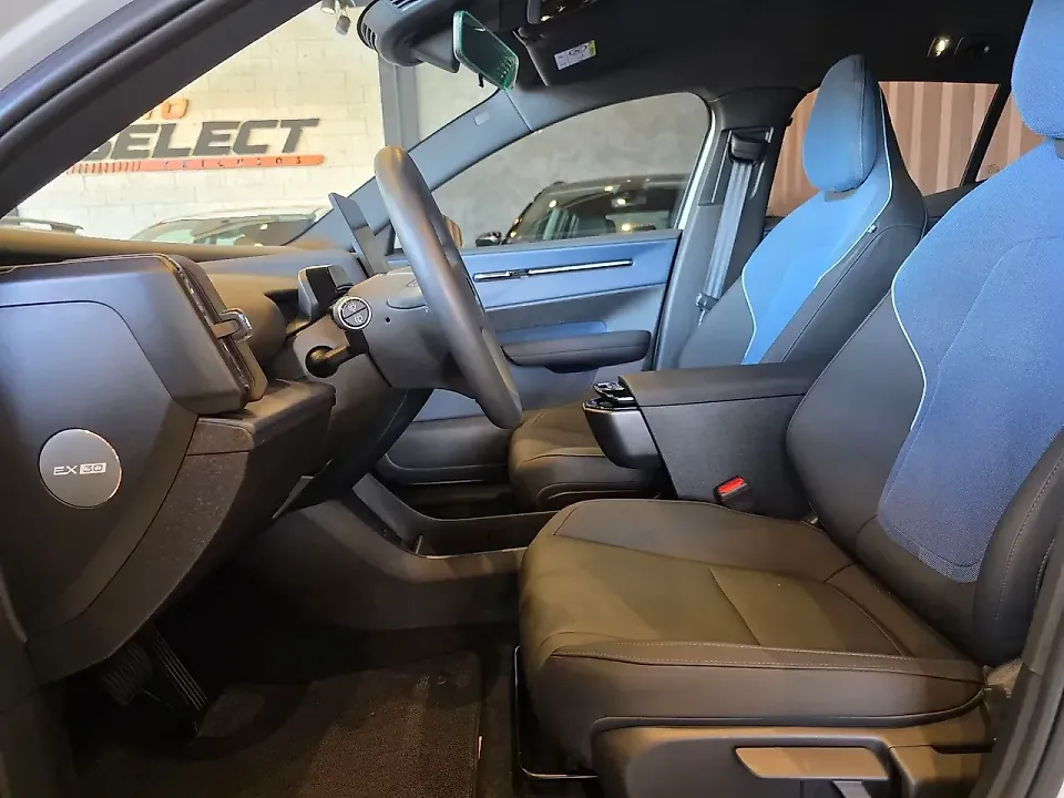 Volvo EX30 - Imagem 19
