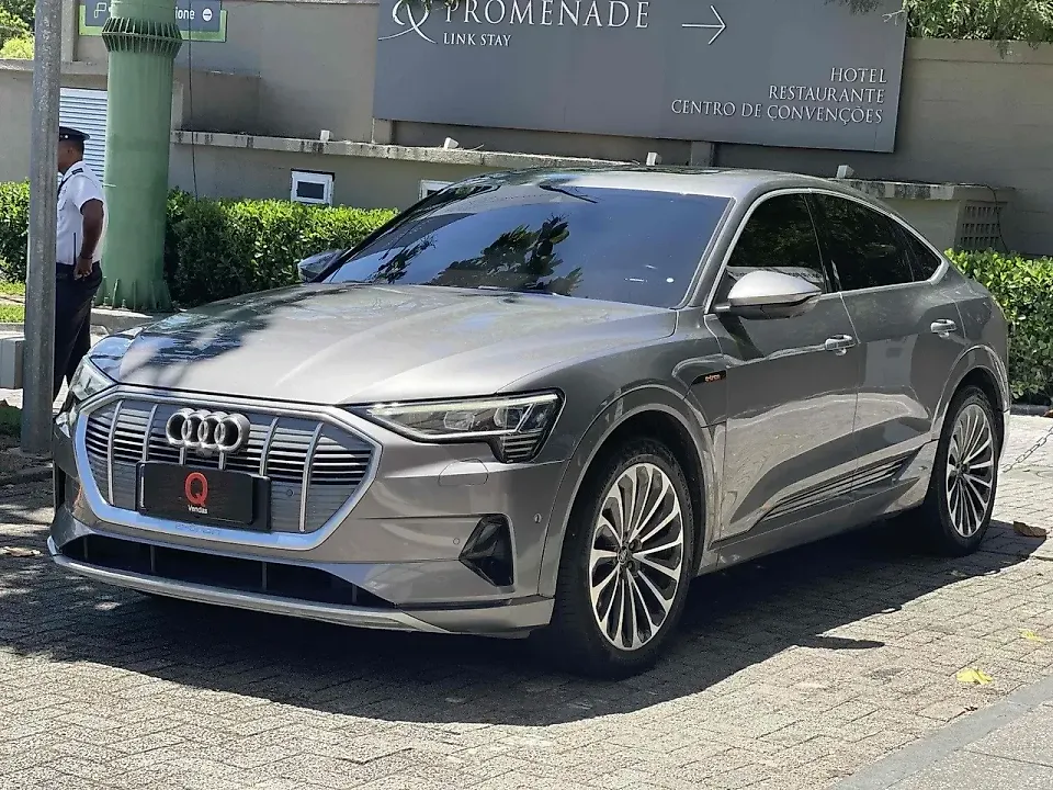 Audi E-tron Sportback - Imagem 4