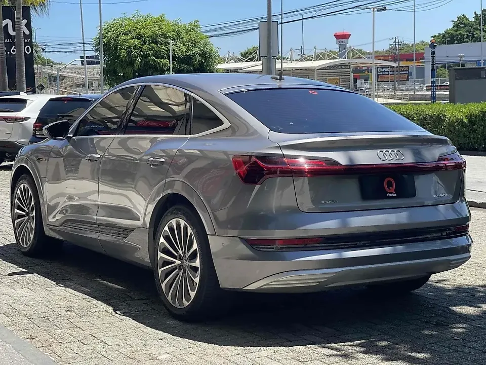Audi E-tron Sportback - Imagem 9