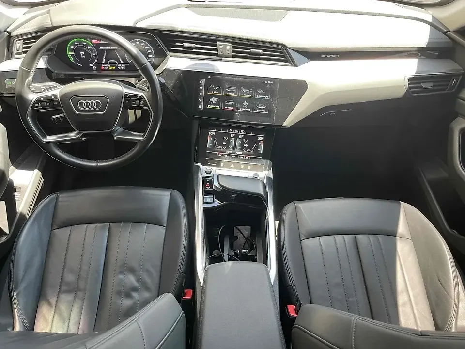 Audi E-tron Sportback - Imagem 19