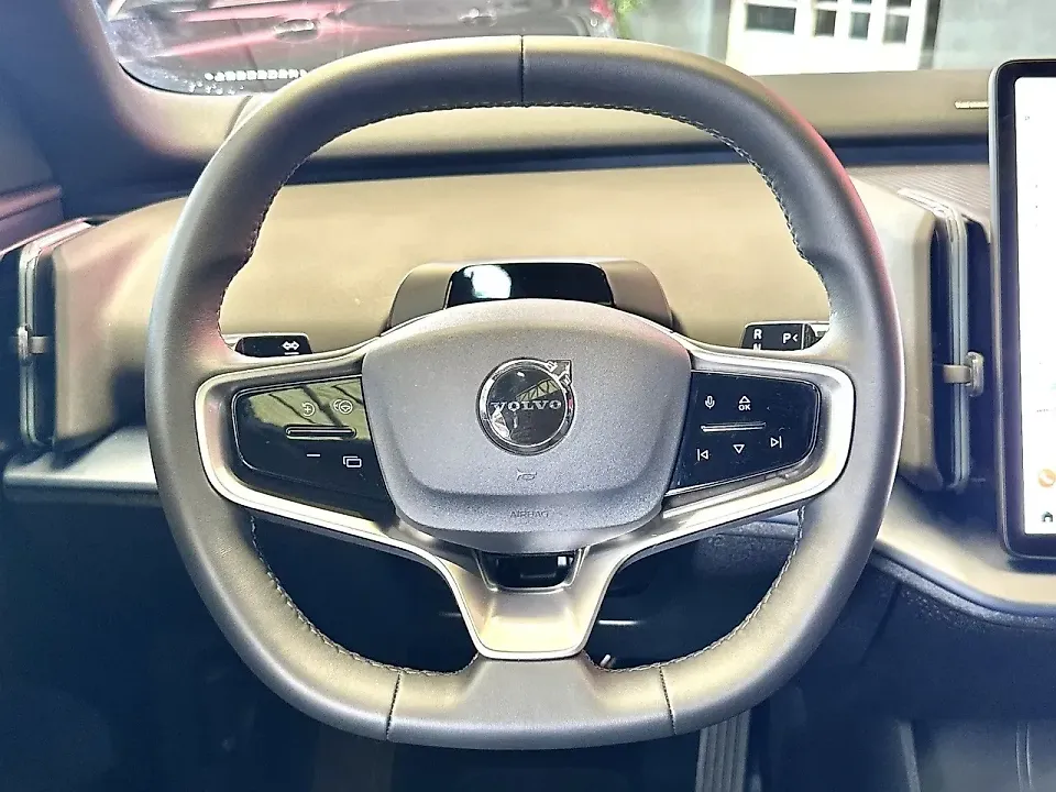 Volvo EX30 - Imagem 15