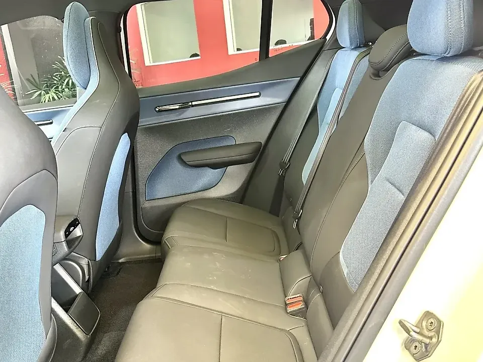 Volvo EX30 - Imagem 14