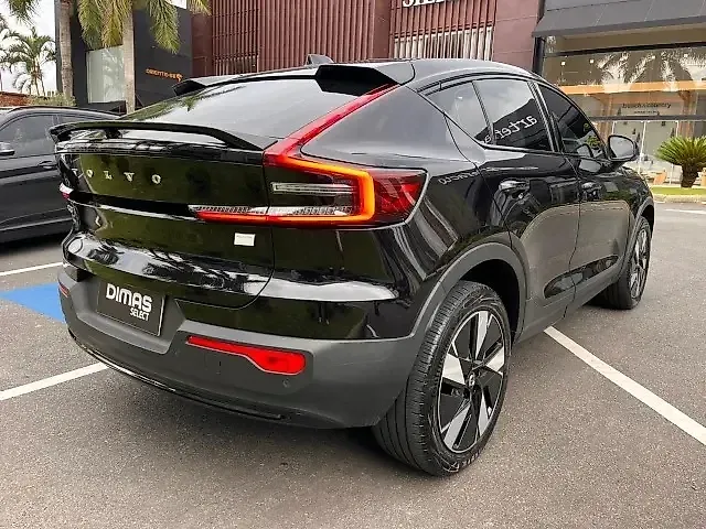 Volvo C40 Recharge - Imagem 5