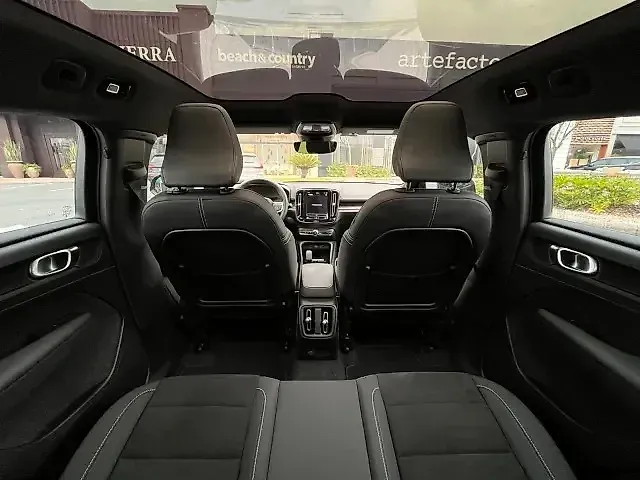 Volvo C40 Recharge - Imagem 15
