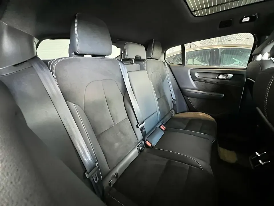 Volvo C40 Recharge - Imagem 11