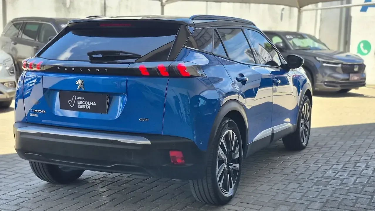 Peugeot E-2008 - Imagem 2