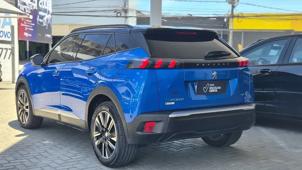 Peugeot E-2008 - Imagem 3