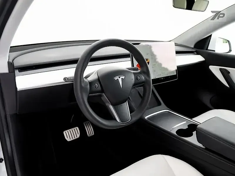 Tesla Model Y - Imagem 5