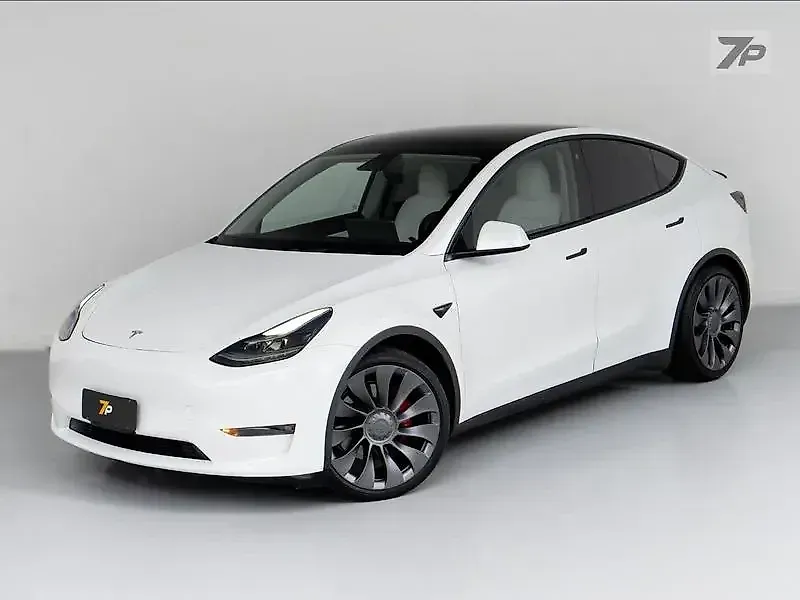Tesla Model Y - Imagem 16
