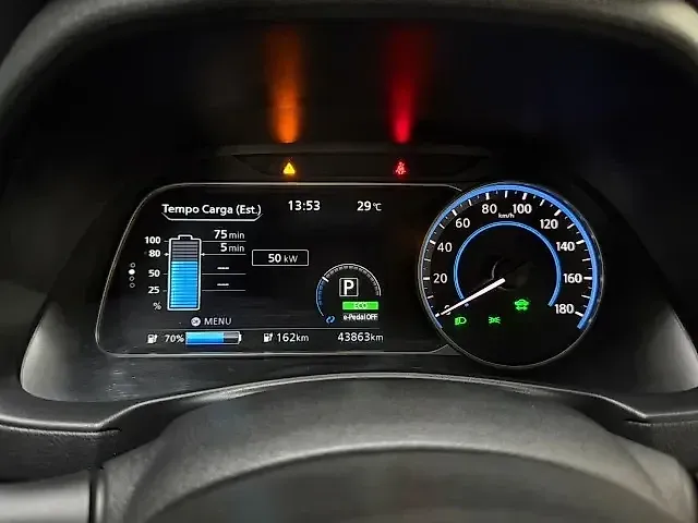 Nissan Leaf - Imagem 12