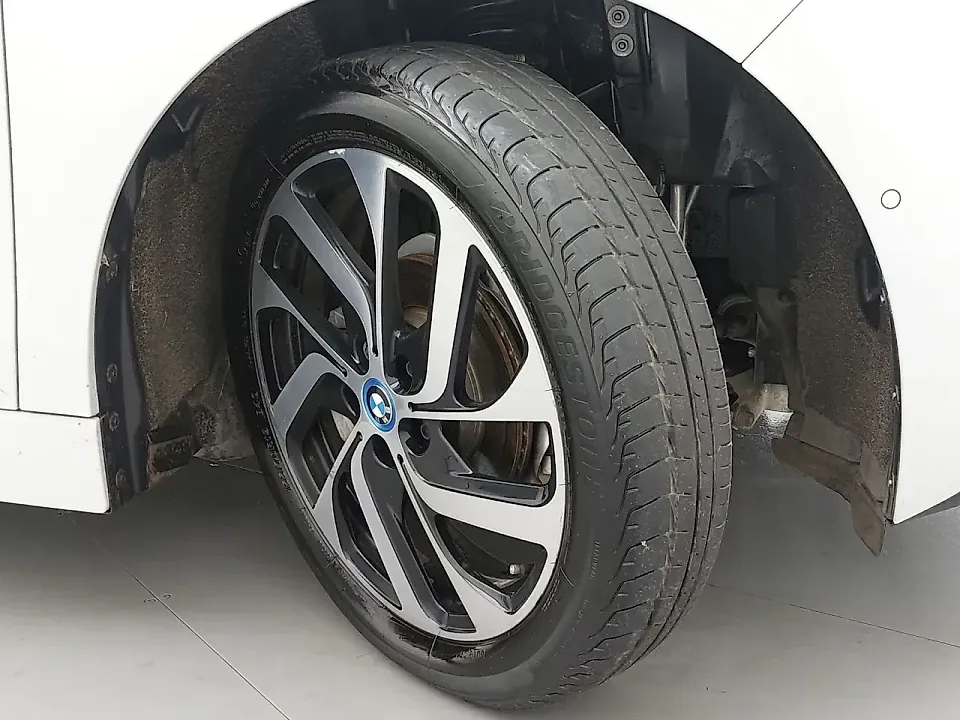 BMW I3 - Imagem 13
