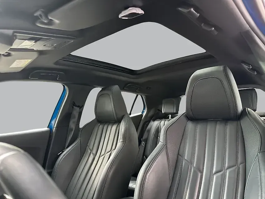 Peugeot E-2008 - Imagem 15