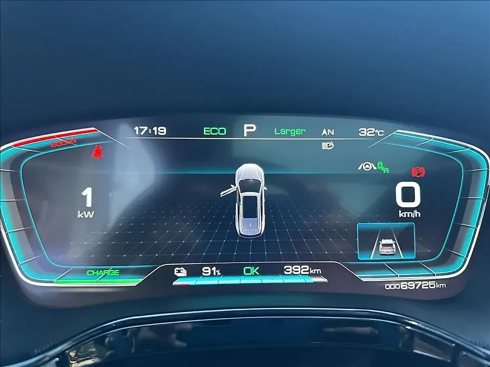 BYD Tang - Imagem 9