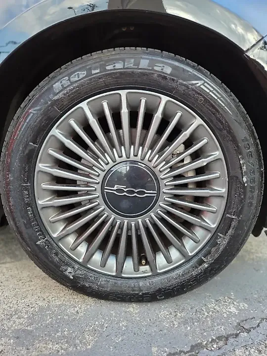 Fiat 500e - Imagem 7