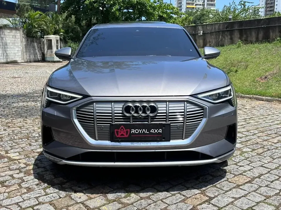 Audi E-tron Sportback - Imagem 2
