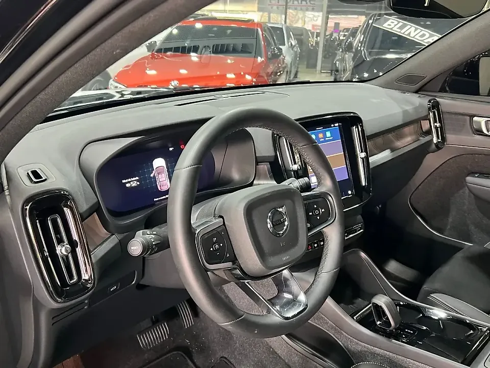 Volvo C40 Recharge - Imagem 3