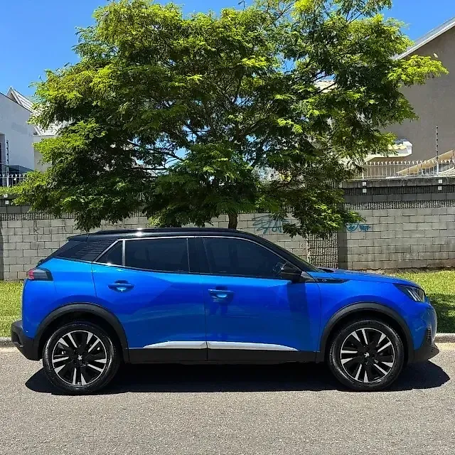 Peugeot E-2008 - Imagem 5
