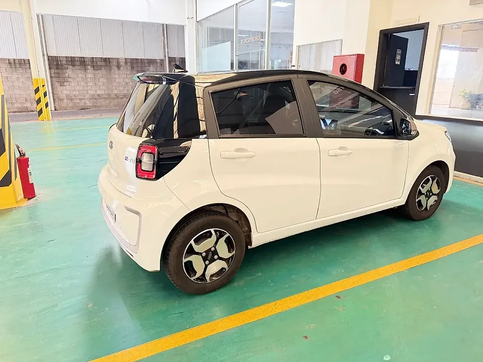 JAC E-JS1 - Imagem 5