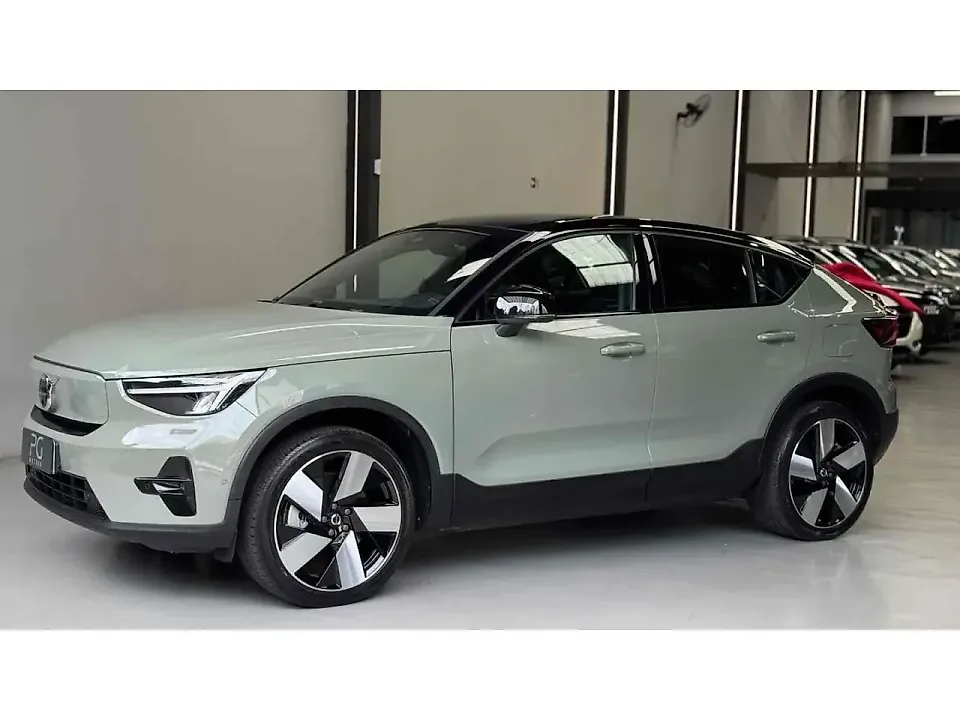 Volvo C40 Recharge - Imagem 1