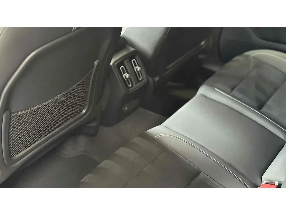 Volvo C40 Recharge - Imagem 9