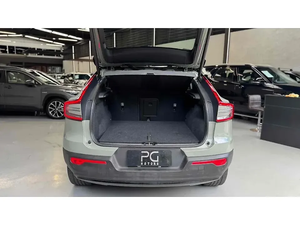 Volvo C40 Recharge - Imagem 11