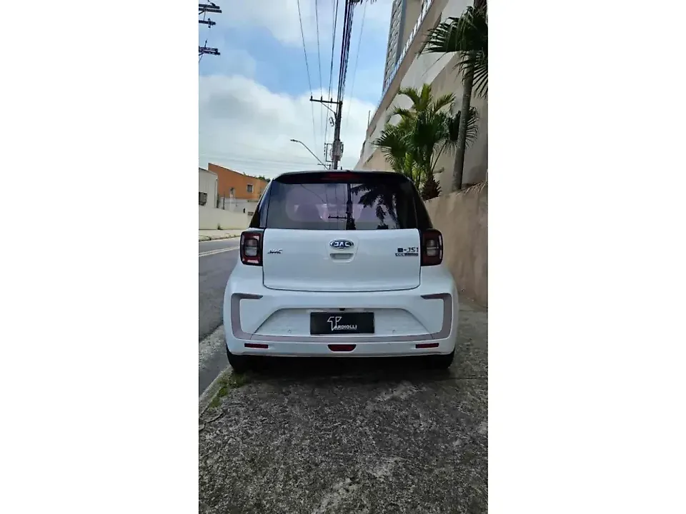 JAC E-JS1 - Imagem 6