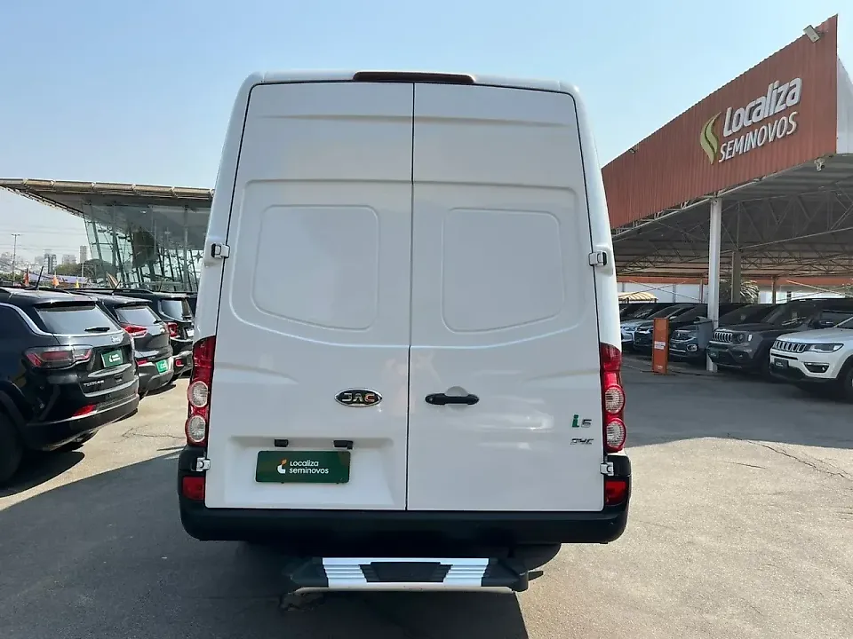 JAC Iev7s - Imagem 4