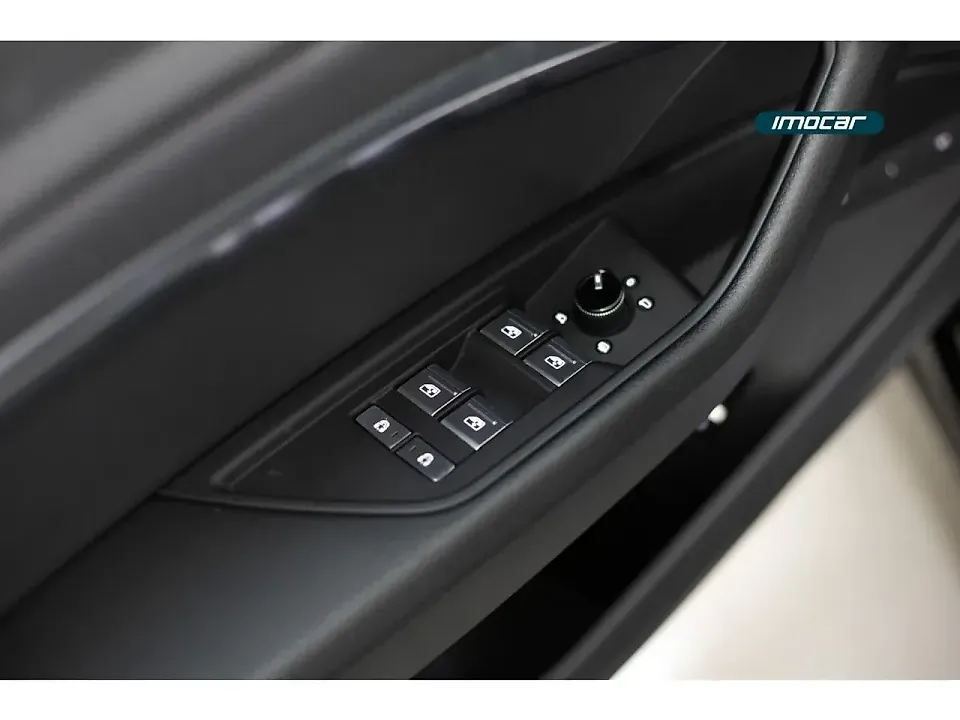 Audi E-tron Sportback - Imagem 12