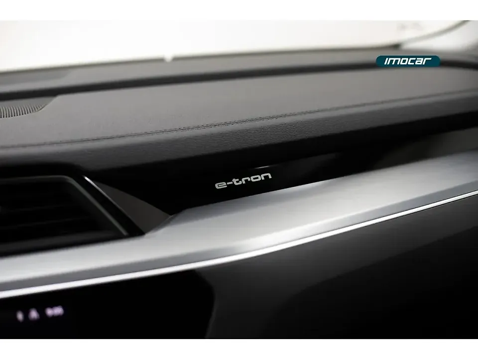 Audi E-tron Sportback - Imagem 17