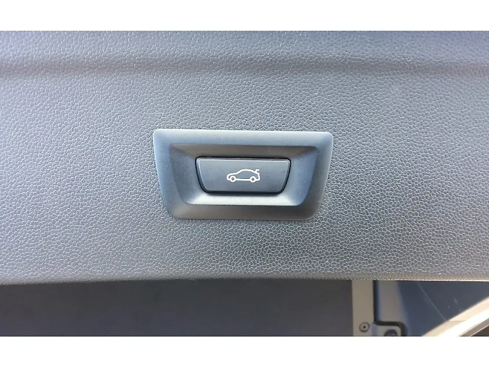 BMW Ix - Imagem 17
