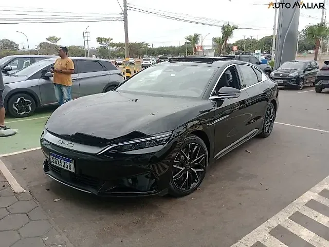BYD Han - Imagem 1