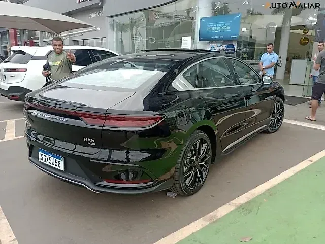 BYD Han - Imagem 3