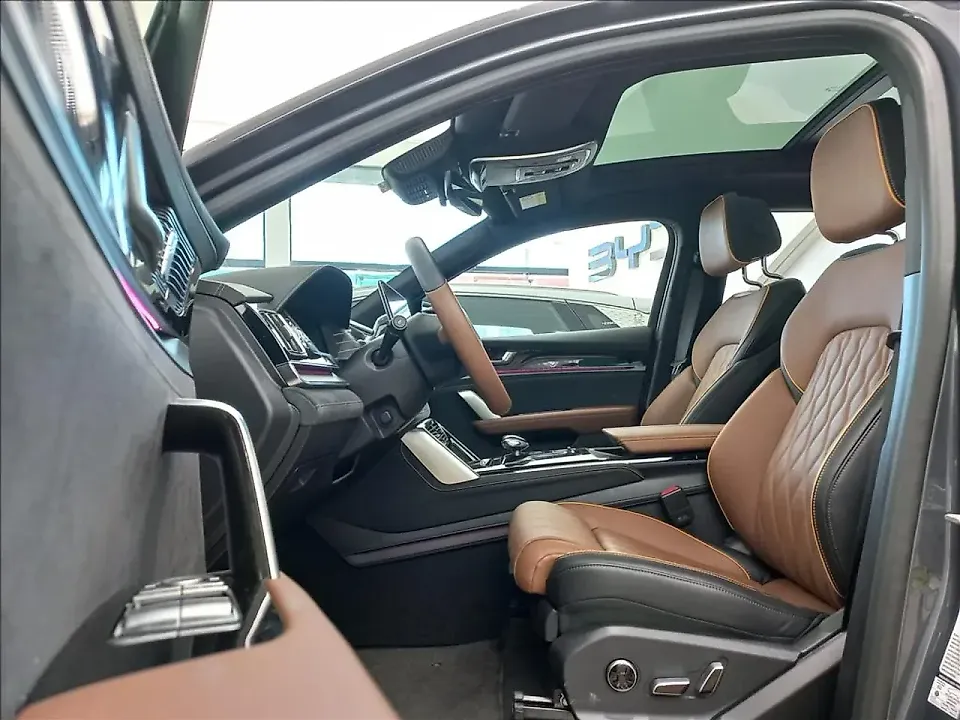 BYD Tang - Imagem 16