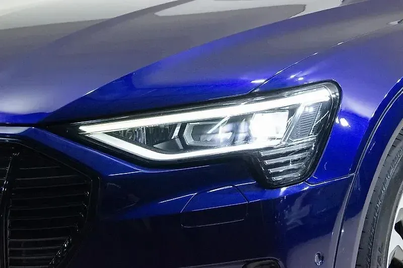 Audi E-tron - Imagem 3