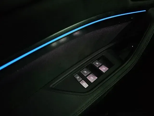 Audi Q8 E-tron - Imagem 10