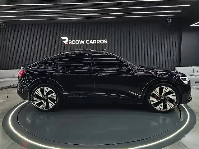 Audi Q8 E-tron - Imagem 9