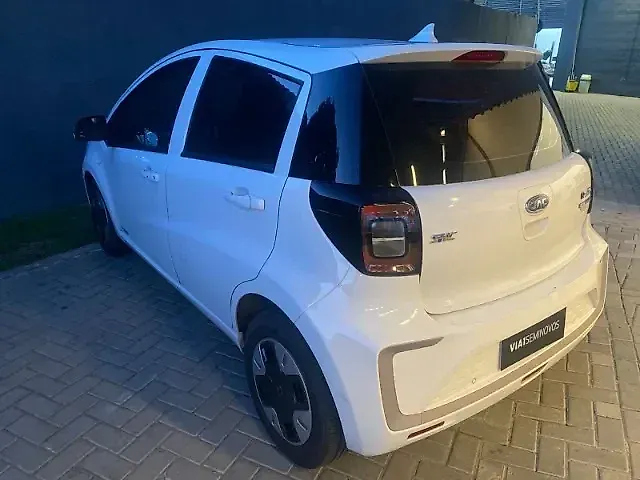 JAC E-JS1 - Imagem 4
