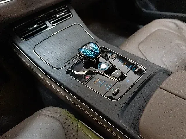 BYD Han - Imagem 14