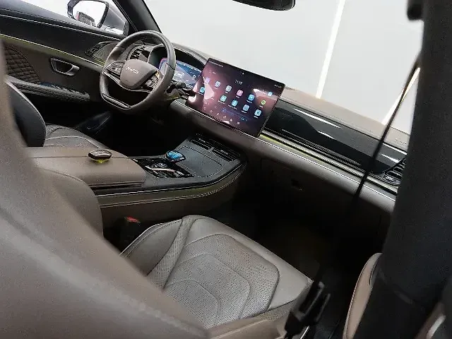 BYD Han - Imagem 20