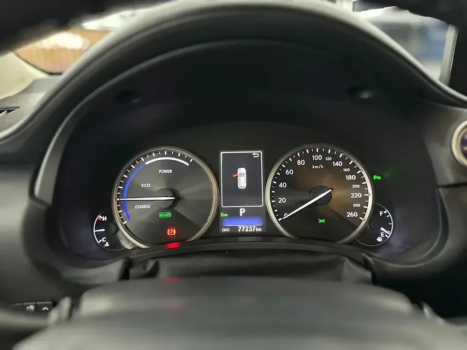 Lexus Nx - Imagem 18
