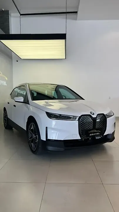 BMW Ix - Imagem 3