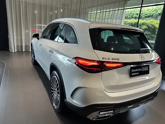 Mercedes Glc 300e - Imagem 5
